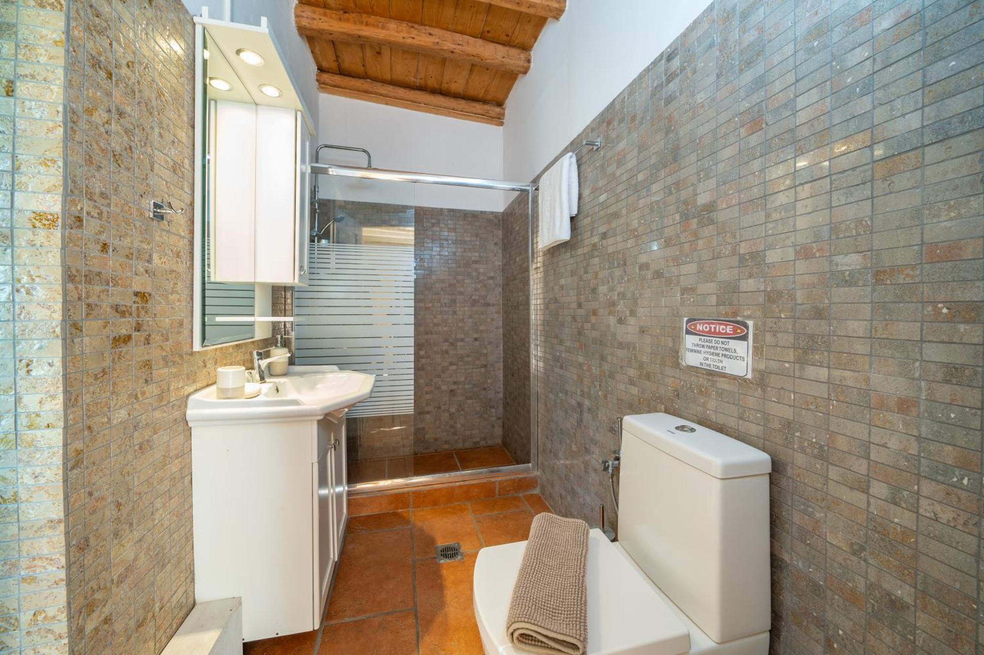 Luxury Stone Villa Фискардон Экстерьер фото